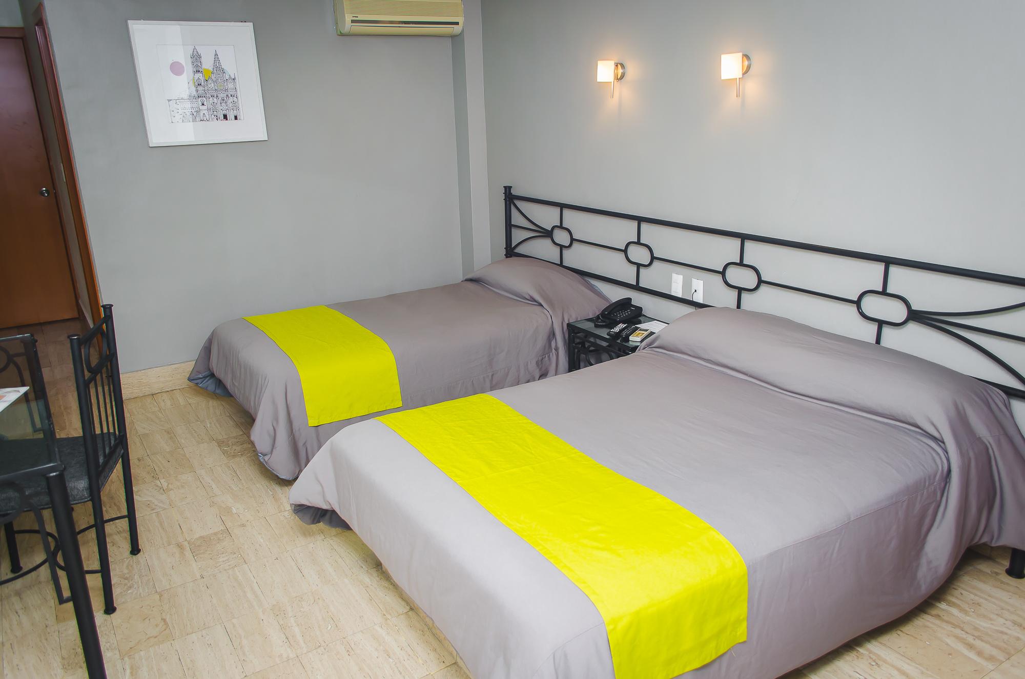 גואדלחארה Hotel Arboledas Expo מראה חיצוני תמונה