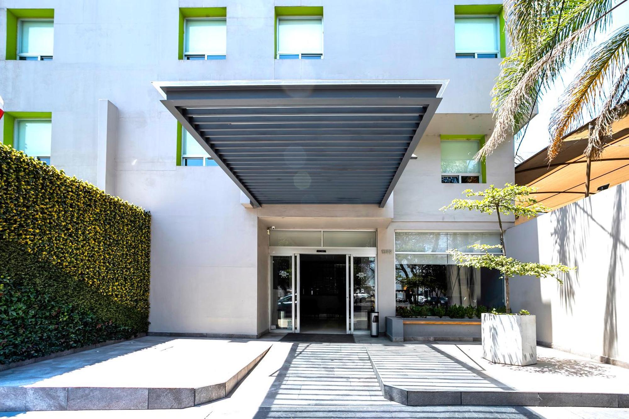 גואדלחארה Hotel Arboledas Expo מראה חיצוני תמונה