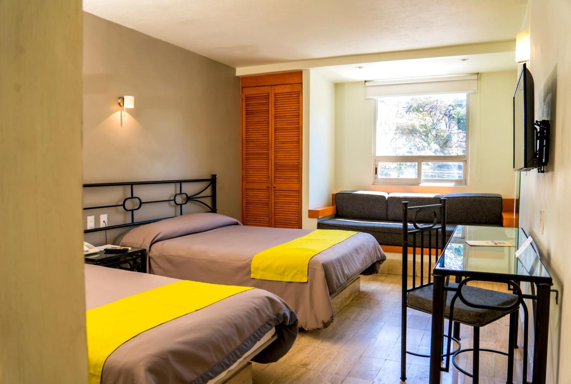 גואדלחארה Hotel Arboledas Expo מראה חיצוני תמונה