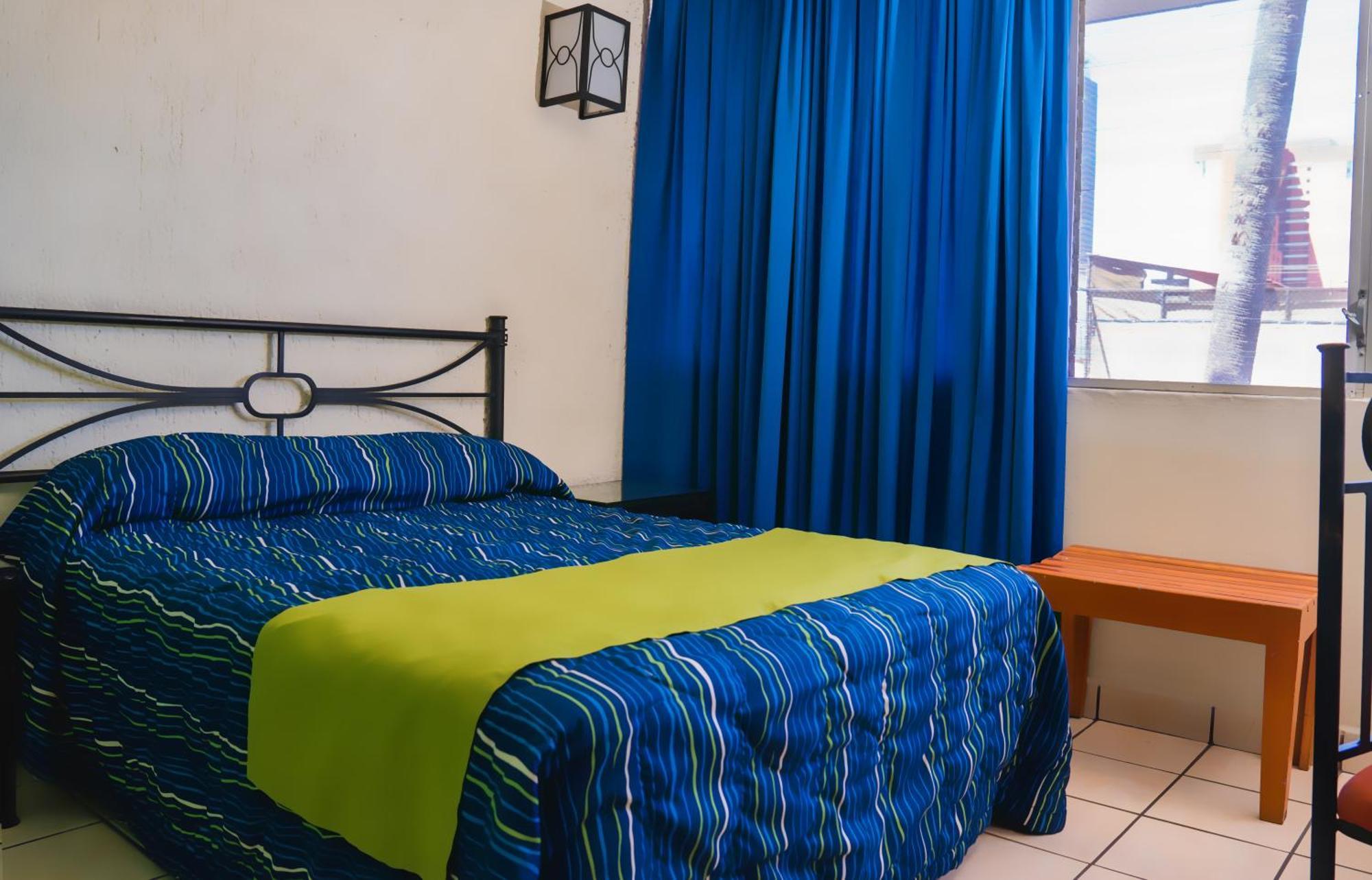 גואדלחארה Hotel Arboledas Expo מראה חיצוני תמונה