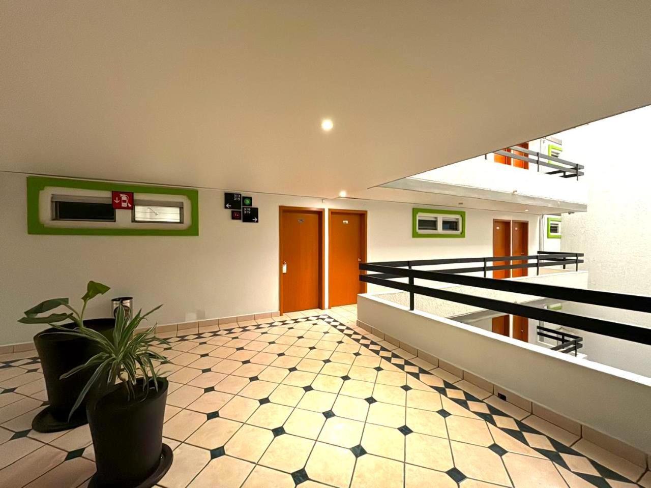 גואדלחארה Hotel Arboledas Expo מראה חיצוני תמונה