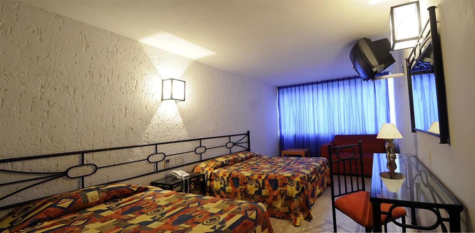 גואדלחארה Hotel Arboledas Expo מראה חיצוני תמונה