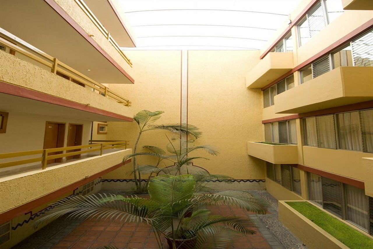 גואדלחארה Hotel Arboledas Expo מראה חיצוני תמונה
