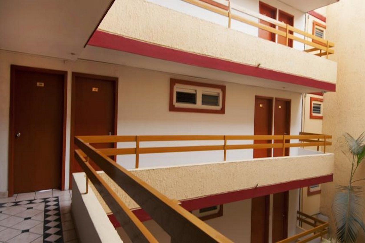 גואדלחארה Hotel Arboledas Expo מראה חיצוני תמונה